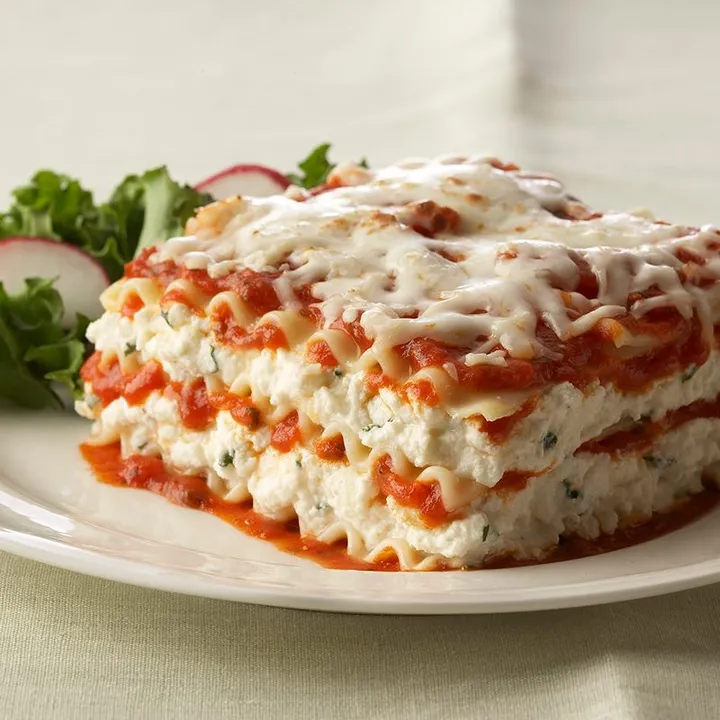 What is better to use for lasagna, cottage cheese or ricotta?